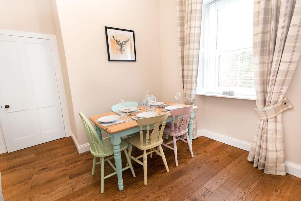 Cosy 200 Year Old Listed Cottage Near To St Andrews 마킨치 외부 사진