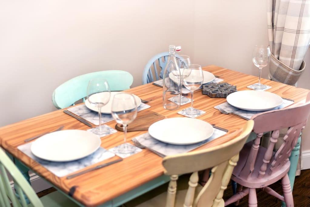 Cosy 200 Year Old Listed Cottage Near To St Andrews 마킨치 외부 사진